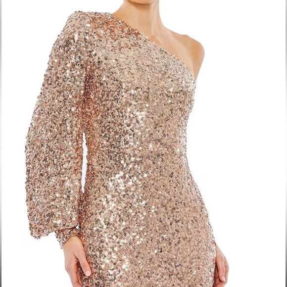 Ieena Mac Duggal Sequin Rose Gold One Shoulder Bishop Sleeve Gown Size 8 NEW - Picture 12 of 12